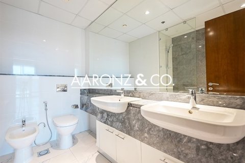 Apartamento en Business Bay, Dubai, 4 dormitorios, 276 m², № 95378 - foto 13