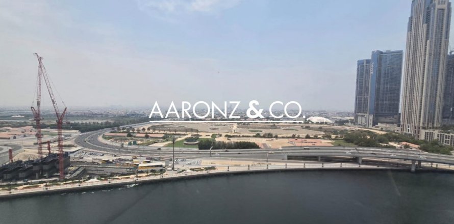 Bureau à Business Bay, Dubai, 100 m², № 95375