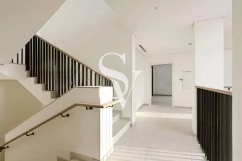 Villa in Mudon, Dubai 4 bedrooms, 246 sq.m. № 71392 - photo 2