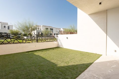 Снять в аренду таунхаус в Al Furjan, Дубай: 4 спальни, 600м², № 71394 - фото 9