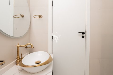 Снять в аренду таунхаус в Al Furjan, Дубай: 4 спальни, 600м², № 71394 - фото 14