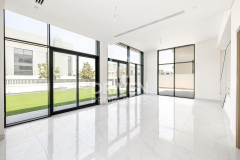 Villa à Murooj Al Furjan, Al Furjan, Dubai, 4 chambres, 570 m², № 20272 - photo 1