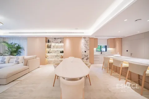 Villa in Meadows 1, Meadows, Dubai 5 bedrooms, 455 sq.m. № 83884 - photo 4