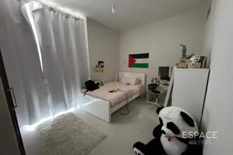 Townhouse in Dubai 3 bedrooms, 166 sq.m. № 83883 - photo 16