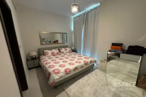 Townhouse in Dubai 3 bedrooms, 166 sq.m. № 83883 - photo 19