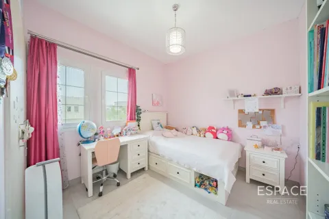 Villa in The Springs, Dubai 3 bedrooms, 245 sq.m. № 83882 - photo 3