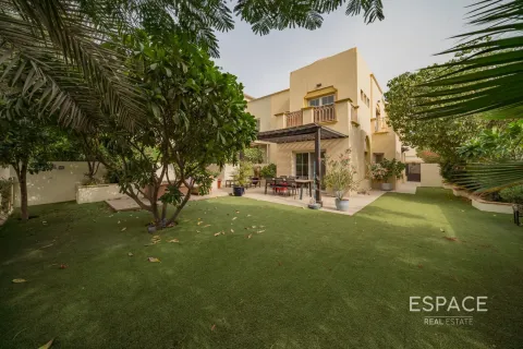 Villa in The Springs, Dubai 3 bedrooms, 245 sq.m. № 83882