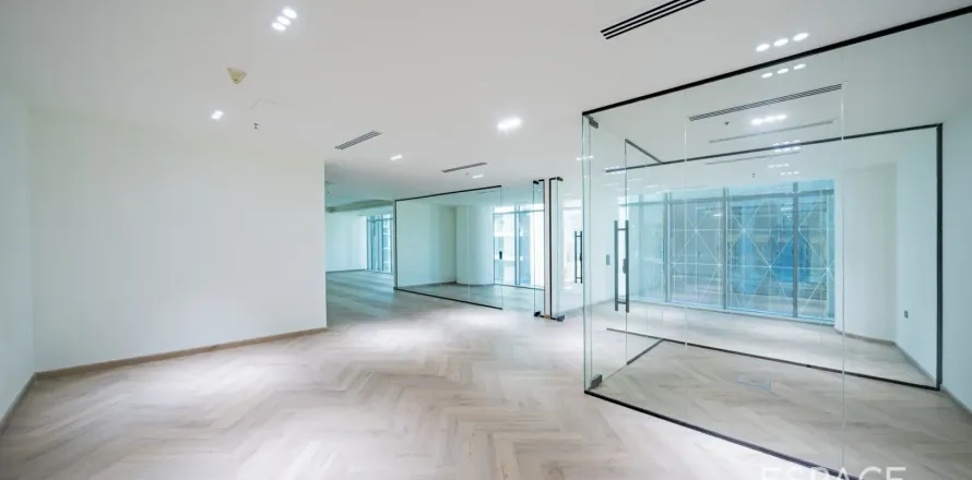 Bureau à Business Bay, Dubai, 120 m², № 83888