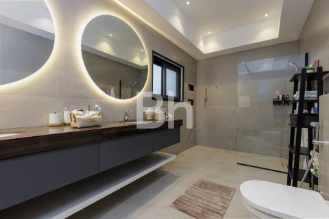 Villa in Jumeirah Park, Dubai 6 bedrooms, 650 sq.m. № 24352 - photo 12