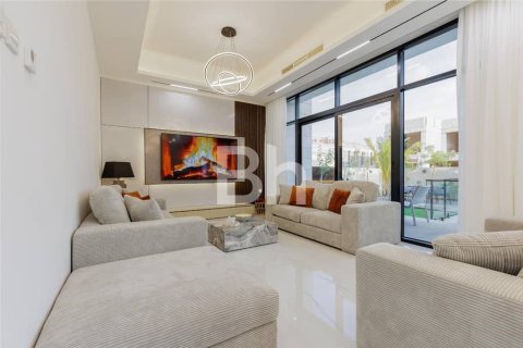 Villa in Jumeirah Park, Dubai 6 bedrooms, 650 sq.m. № 24352 - photo 11