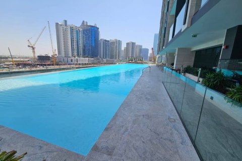 Apartment in Business Bay, Dubai 51 sq.m. № 56532 - photo 14
