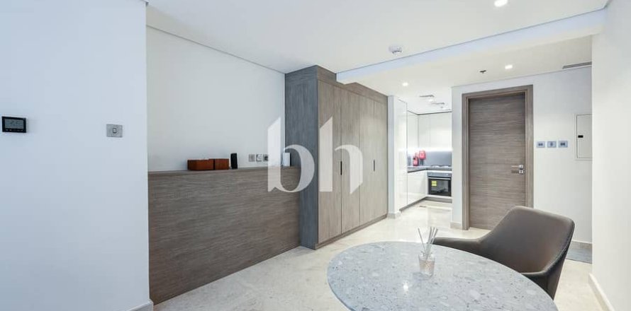 Appartement à Business Bay, Dubai, 1 chambre, 81 m², № 56529