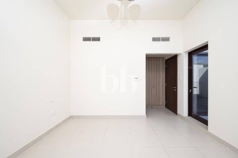 Adosado en Mohammed Bin Rashid City, Dubai, 4 dormitorios, 283 m², № 56527 - foto 17