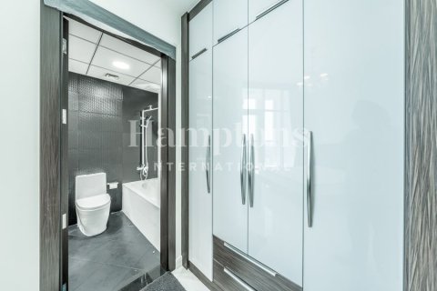 Apartamento en Marasi Business Bay, Business Bay, Dubai, 1 dormitorio, 81.10431900 m², № 83999 - foto 2