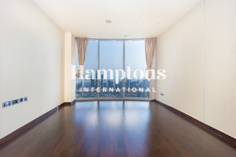 Apartment in Burj Khalifa, Dubai 1 bedroom, 89.93010400 sq.m. № 84000 - photo 9
