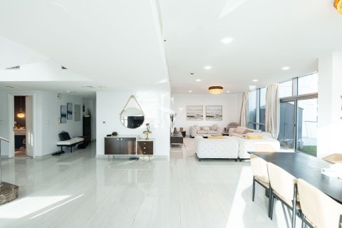 Купить пентхаус в Джумейра Лейк Тауэрс, Дубай: 4 спальни, 349м², № 95939 - фото 3