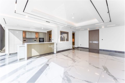 Apartment in Dubai Internet City, Dubai 4 bedrooms, 447 sq.m. № 73198 - photo 8