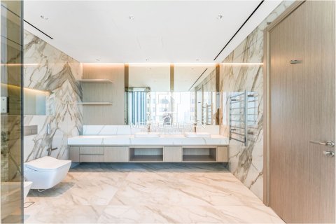 Apartment in Dubai Internet City, Dubai 4 bedrooms, 447 sq.m. № 73198 - photo 22