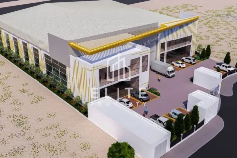 Warehouse in Dubai Investment Park, Dubai 3559 sq.m. № 38857 - photo 1