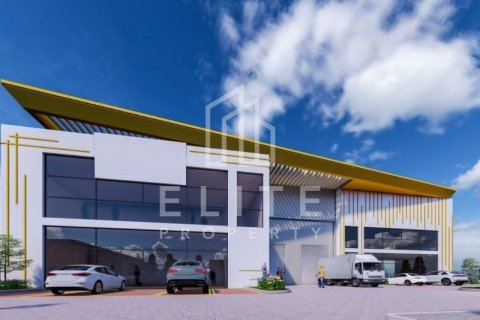 Warehouse in Dubai Investment Park, Dubai 3559 sq.m. № 38857 - photo 5