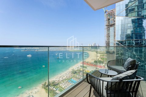 Appartement à Dubai, 2 chambres, 131 m², № 38845 - photo 1
