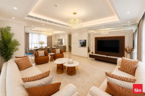 Villa in Al Furjan, Dubai 5 bedrooms, 600 sq.m. № 114813 - photo 9