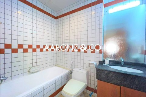 Appartement à Dubai Marina, Dubai, 1 chambre, 72.3 m², № 78485 - photo 12