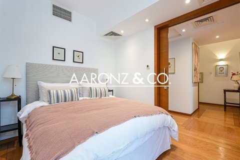 Maison de ville à Jumeirah Village Circle, Dubai, 3 chambres, 311.6 m², № 78486 - photo 7