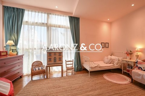 Maison de ville à Jumeirah Village Circle, Dubai, 3 chambres, 311.6 m², № 78486 - photo 9