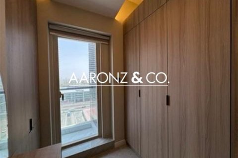 Appartement à Jumeirah Lake Towers, Dubai, 1 chambre, 69.1 m², № 78498 - photo 7