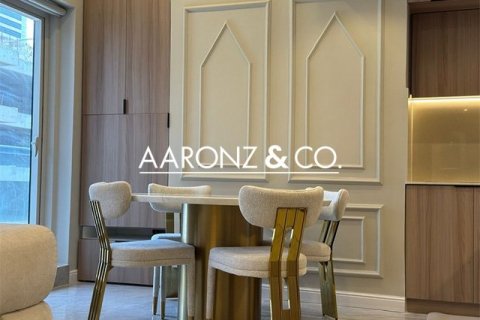 Appartement à Jumeirah Lake Towers, Dubai, 1 chambre, 69.1 m², № 78498 - photo 5