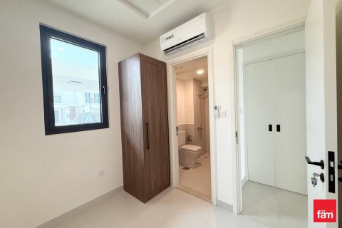 Townhouse in Town Square, Dubai 3 bedrooms, 174 sq.m. № 41481 - photo 23