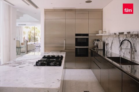 Villa à Al Barari, Dubai, 5 chambres, 441.9 m², № 41478 - photo 8