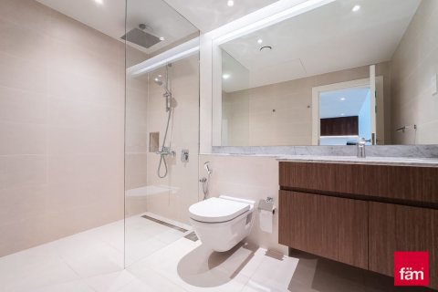 Apartment in Dubai 1 bedroom, 75.2 sq.m. № 41607 - photo 11