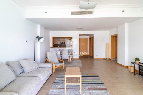 Снять в аренду квартиру в Shoreline Apartments, Пальма Джумейра, Дубай: 1 спальня, 106м², № 74227 - фото 7