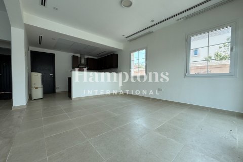 Villa en The One at Jumeirah Village Triangle, Jumeirah Village Triangle, Dubai, 2 dormitorios, 249.90907000 m², № 63888 - foto 13