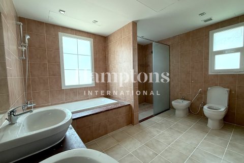 Villa en The One at Jumeirah Village Triangle, Jumeirah Village Triangle, Dubai, 2 dormitorios, 249.90907000 m², № 63888 - foto 8