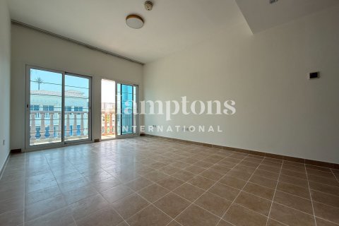 Villa en The One at Jumeirah Village Triangle, Jumeirah Village Triangle, Dubai, 2 dormitorios, 249.90907000 m², № 63888 - foto 4