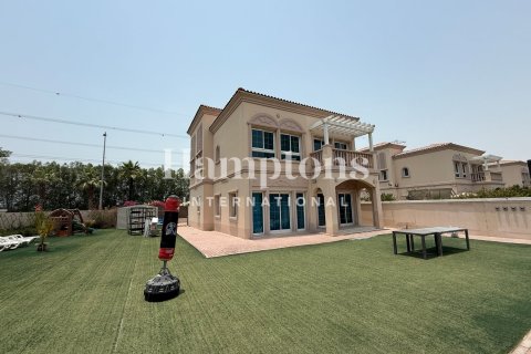 Villa en The One at Jumeirah Village Triangle, Jumeirah Village Triangle, Dubai, 2 dormitorios, 249.90907000 m², № 63888 - foto 17