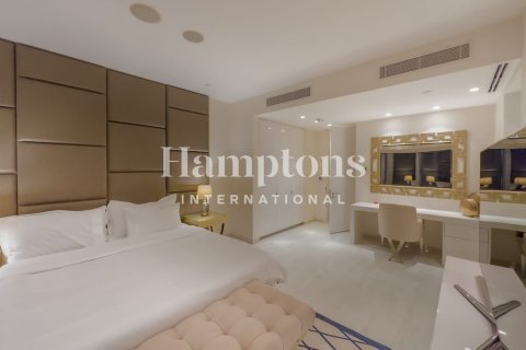 Apartment in Burj Khalifa, Dubai 2 bedrooms, 143.62803800 sq.m. № 63897 - photo 12