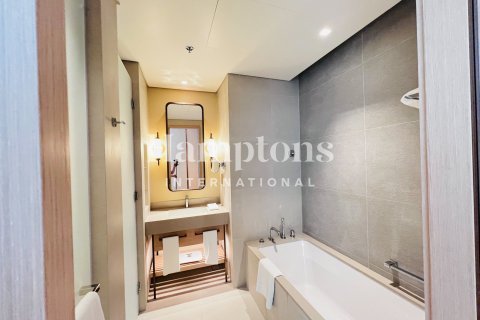 Apartment in Downtown Dubai (Downtown Burj Dubai), Dubai 2 bedrooms, 112.13392100 sq.m. № 63891 - photo 8