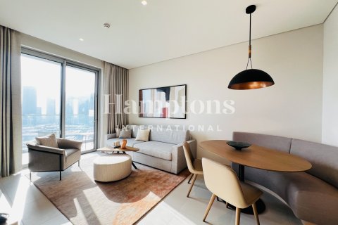 Apartment in Downtown Dubai (Downtown Burj Dubai), Dubai 2 bedrooms, 112.13392100 sq.m. № 63891 - photo 2