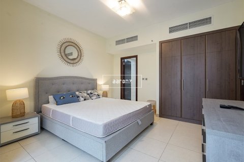 Apartment in Jumeirah Lake Towers, Dubai 1 bedroom, 77.1 sq.m. № 18405 - photo 5