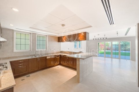 Villa à Jumeirah Park, Dubai, 4 chambres, 740 m², № 18397 - photo 8