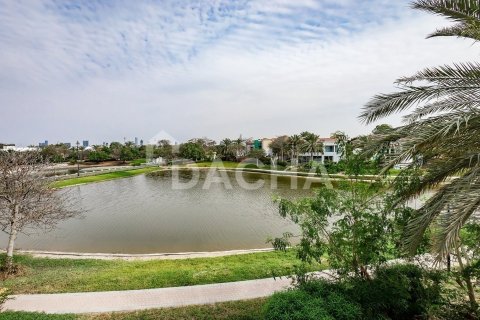 Villa à Jumeirah Islands, Dubai, 4 chambres, 511 m², № 105450 - photo 18