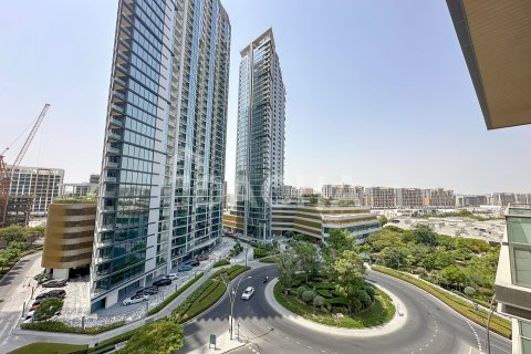Apartment in Sobha Hartland, Mohammed Bin Rashid City, Dubai 2 bedrooms, 160 sq.m. № 105452 - photo 2