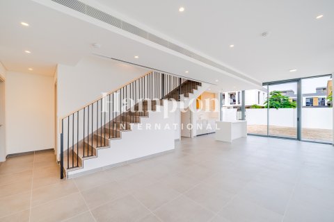 Villa in Arabian Ranches 3, Dubai 4 bedrooms, 389.48932429 sq.m. № 85182 - photo 25