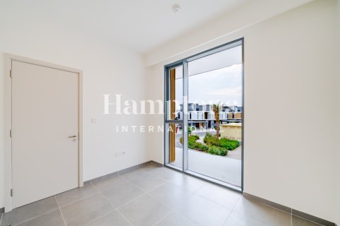 Villa in Arabian Ranches 3, Dubai 4 bedrooms, 389.48932429 sq.m. № 85182 - photo 2