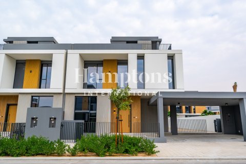 Villa in Arabian Ranches 3, Dubai 4 bedrooms, 389.48932429 sq.m. № 85182 - photo 28