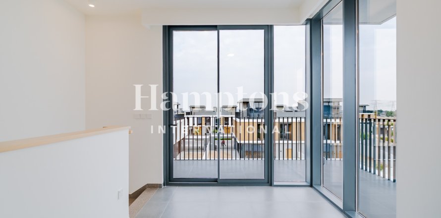 Villa in Arabian Ranches 3, Dubai 4 bedrooms, 389.489 sq.m. № 85182